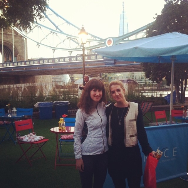 Pimms and burgers with my fellow #RTTS100 babe @cat_simpson - we learnt all about the #londoncitymile on Sunday and it sounds like it's going to be an amazing event!